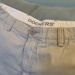Dockers cargo shorts 34 waist